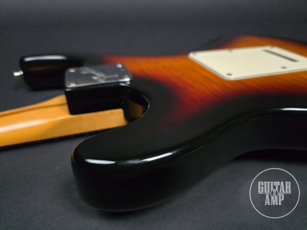 1990 Fender Stratocaster Plus Ultra Sunburst - Image 17
