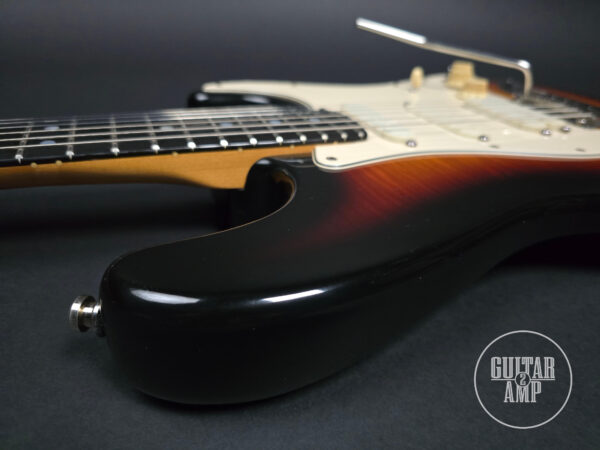 1990 Fender Stratocaster Plus Ultra Sunburst - Image 4