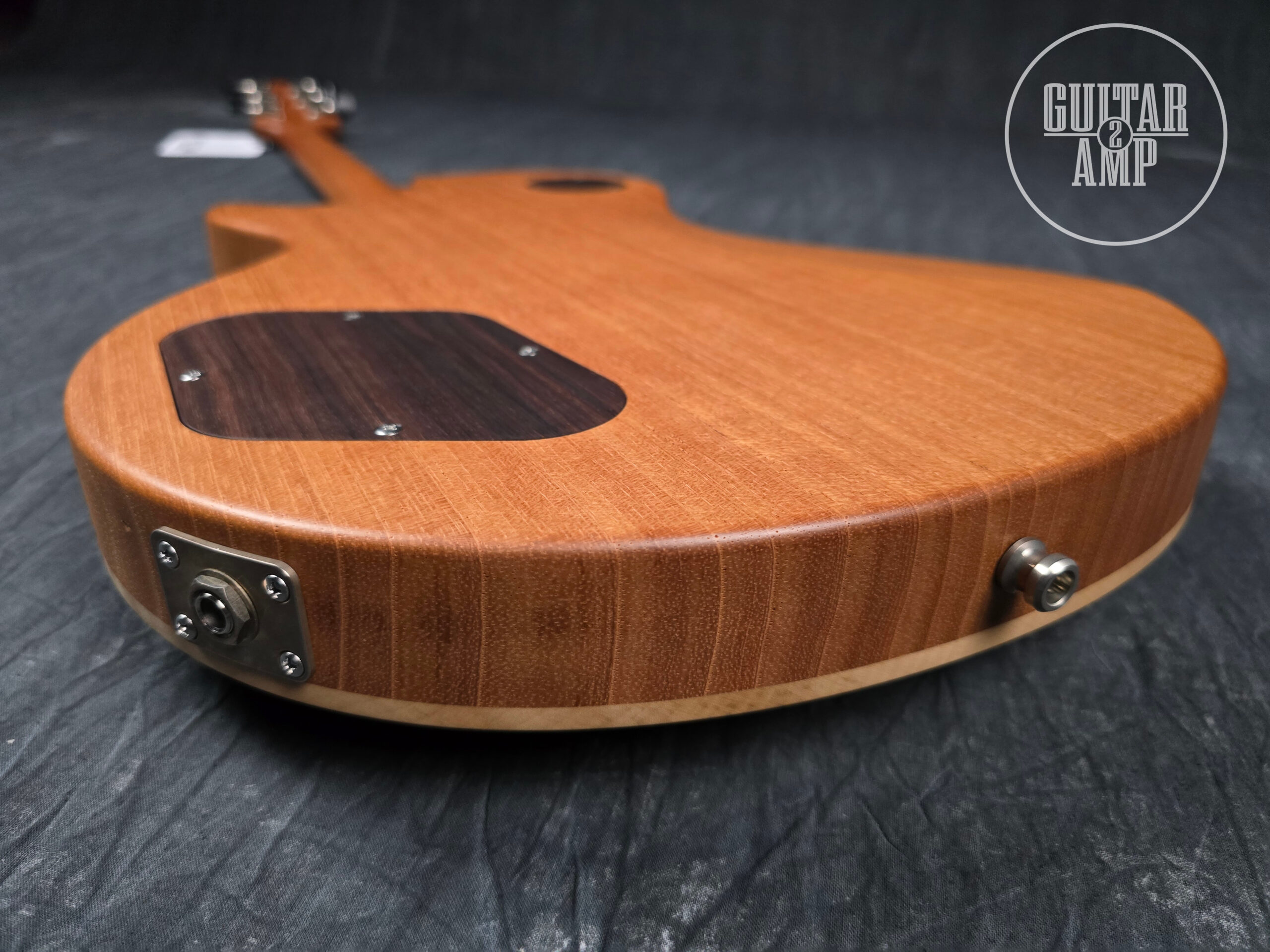 Nik Huber Orca – Faded Sunburst - Image 14