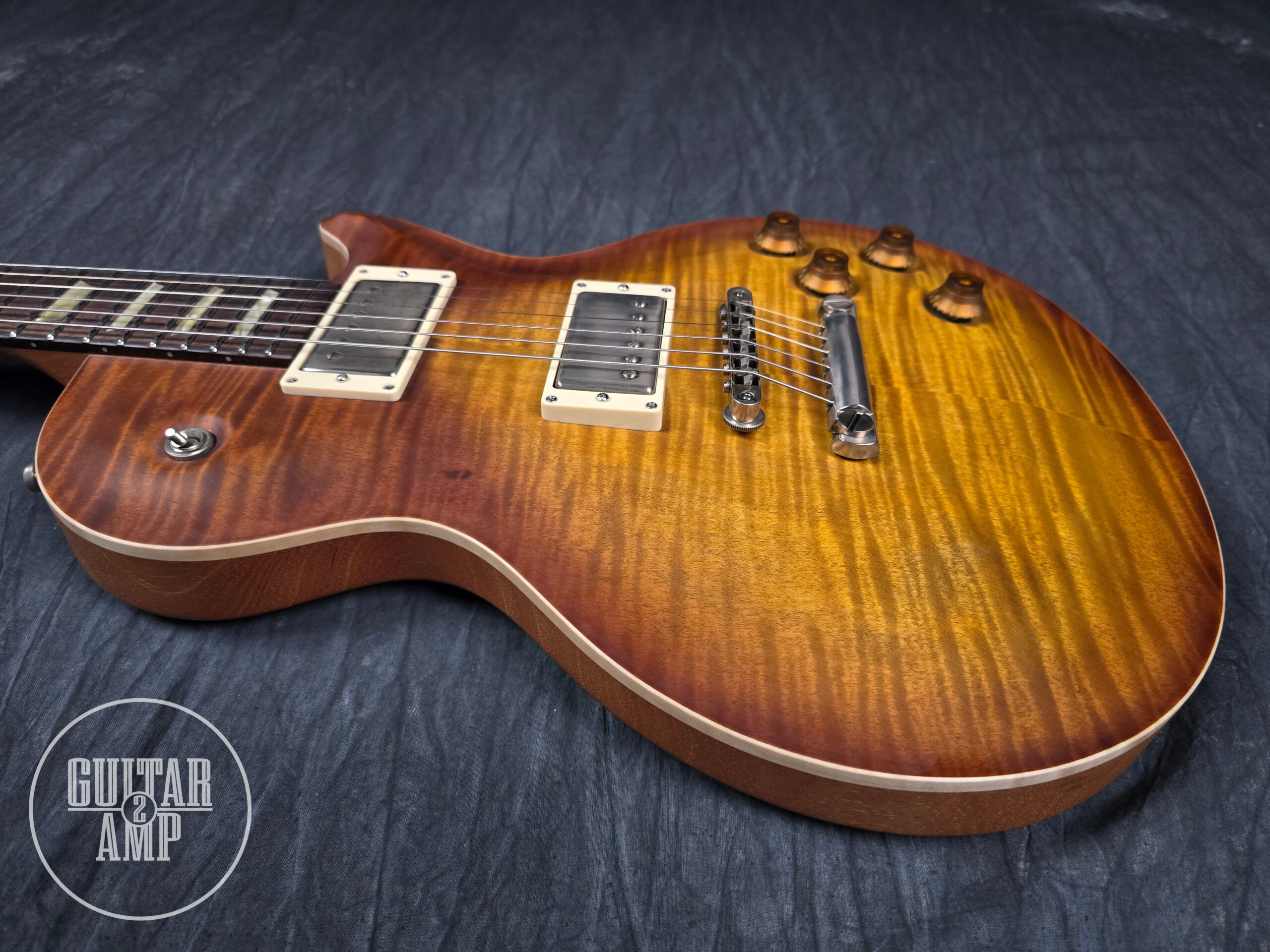 Nik Huber Orca – Faded Sunburst - Image 4